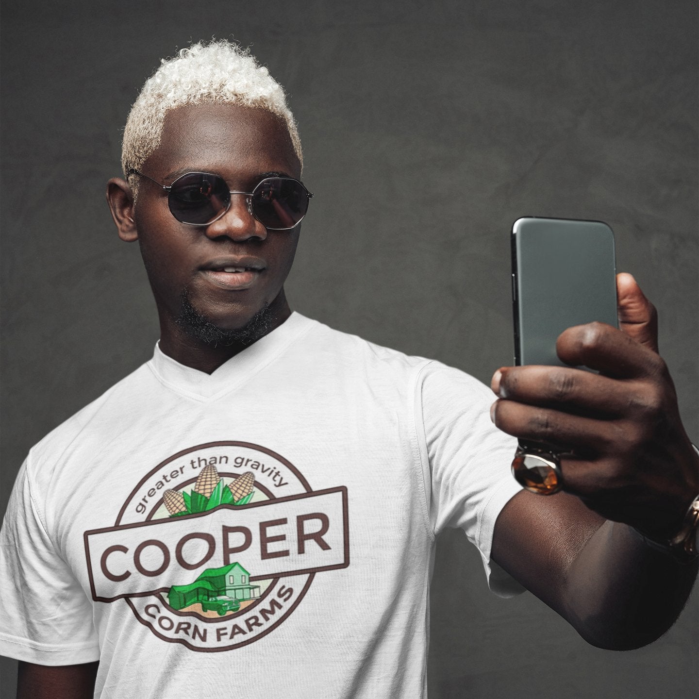 Cooper Corn Farms Interstellar - T-Shirt